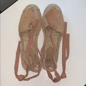2 FOR $10! H&M Sandals